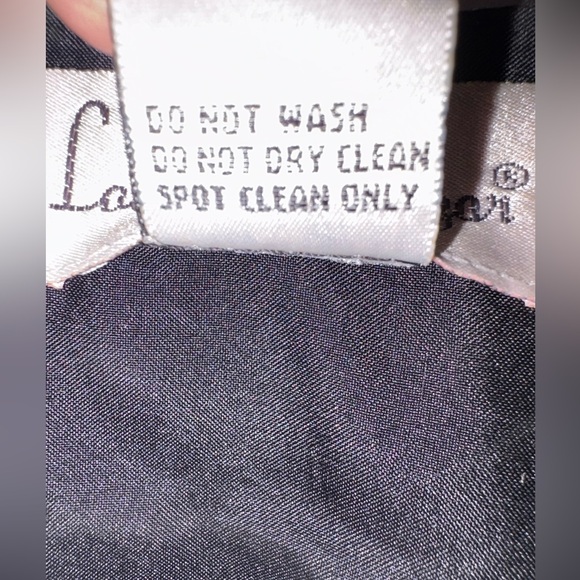 Vintage Laurence Kazar silk, beaded Jacket size PM - Picture 7 of 8